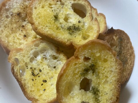 ドライフードメーカーでガーリックバターラスク